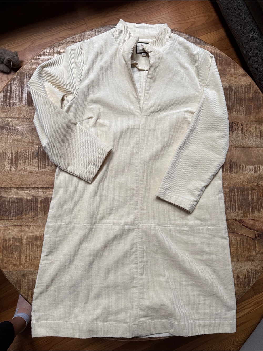 Tuckernuck Cream V-Neck Long-Sleeve Midi Dress